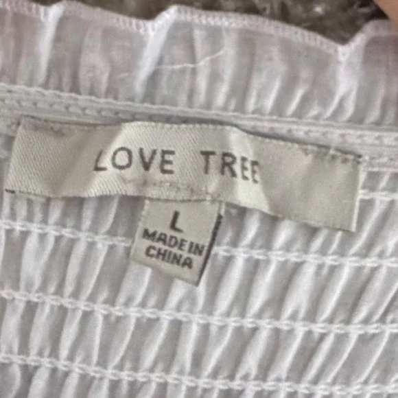 Love Tree White Eyelet Crop Top Smocked Square Neck Long Sleeve Coquette Large - Picture 11 of 13